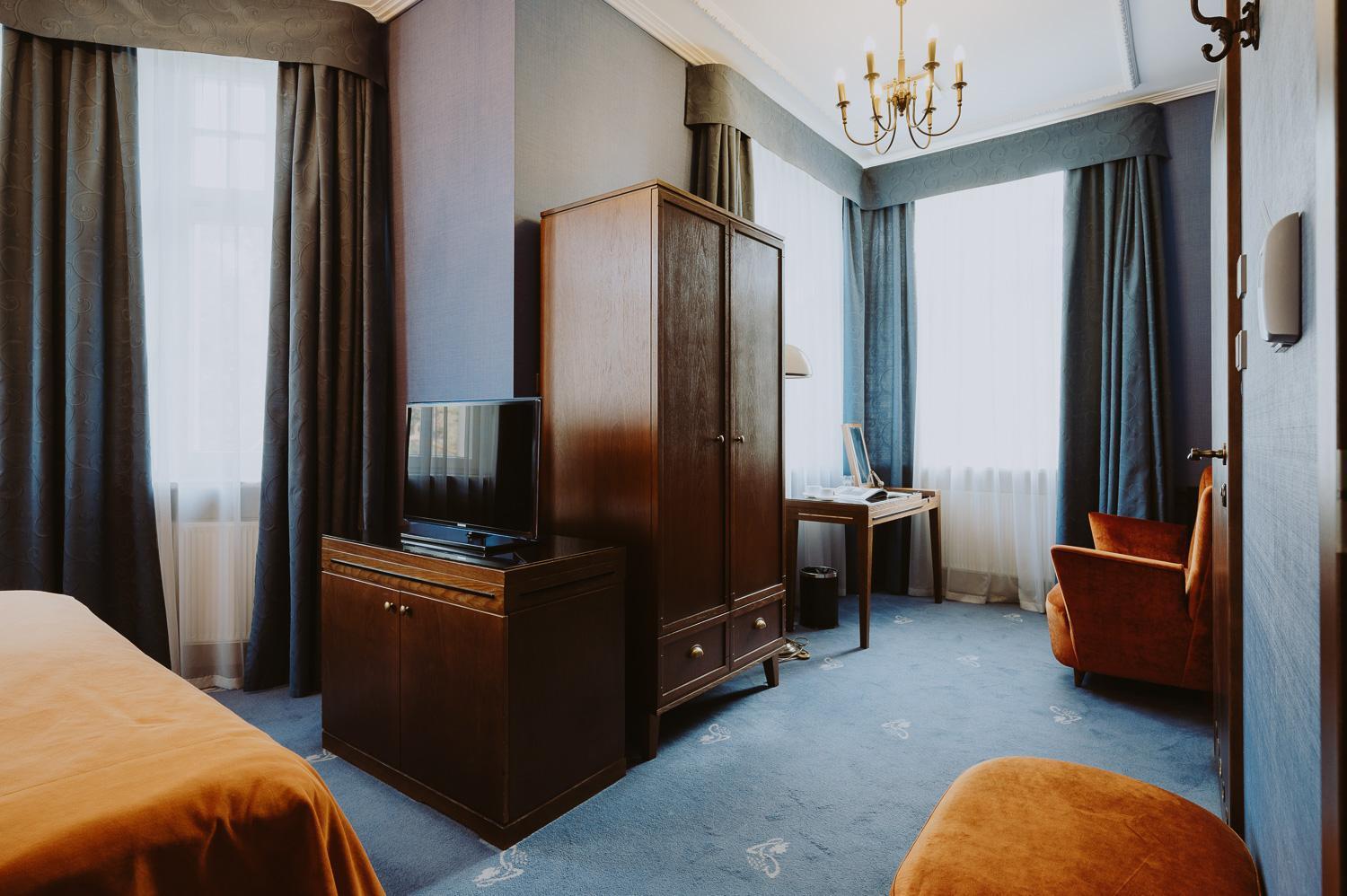 Grape Hotel